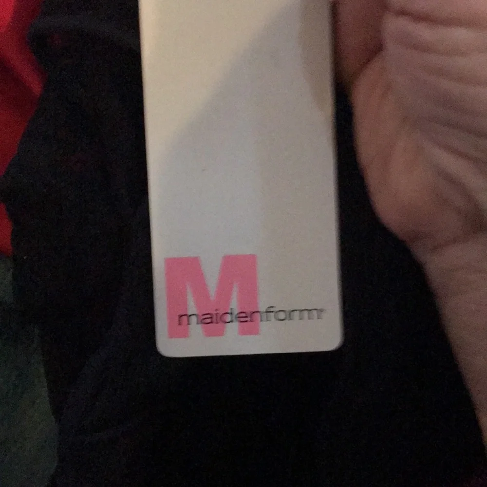 Red silk camisole with black lace trim byTReesha and black lace panties sizeM - Picture 7 of 7